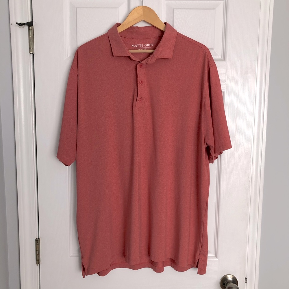 Matte Grey polo. Red/Salmon color. XXL